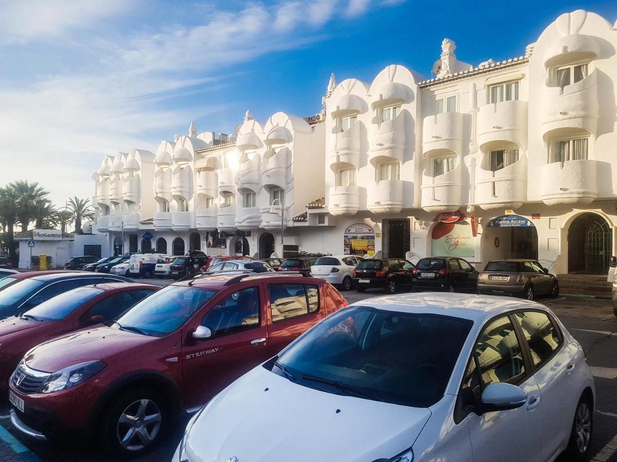 Homelystay-Benalmadena, Puerto Marina Esterno foto